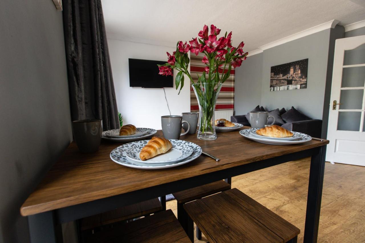 Apartamento Cul-De-Sac Creations Shrewsbury Exterior foto